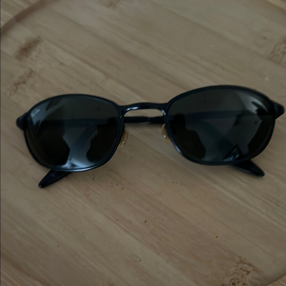 Ray-Ban Black Clubmaster Sunglasses Classic Design